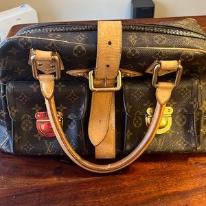 Louis Vuitton hand bag